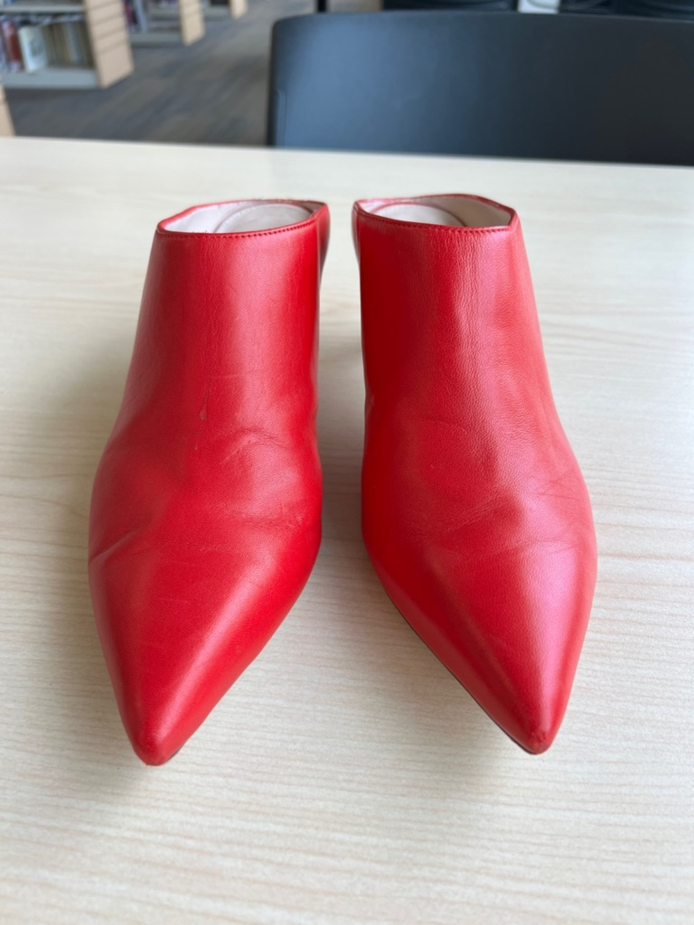 Stuart Weitzman mira red leather pointed toe slide on mules kitten heels 7.5 - Picture 3 of 16